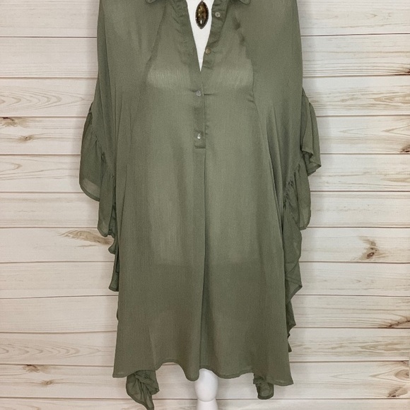 Long Green Top - Picture 2 of 3